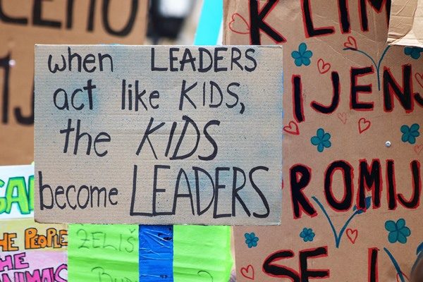 pixabay_school-strike-4-climate-4057658_1920_600x400 pixabay_school-strike-4-climate-4057658_1920_600x400